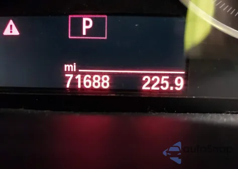 2017 BMW X1 xDrive28I z USA, uszkodzony, nr VIN WBXHT3C39H5F83030